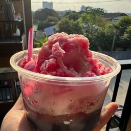 ข้าวผัดปูหมึกผัดน้ำดำ ทุเรียนเนื้อพรีเมี่ยม  ร้านกำนันแม้น