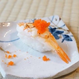 กุ้งชีสซูชิ