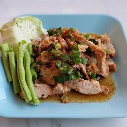 น้ำตกหมูทอดพระสมุทร [กับข้าว]