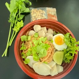 หมี่คลุุก อร่อยไม่ต้องปรุง