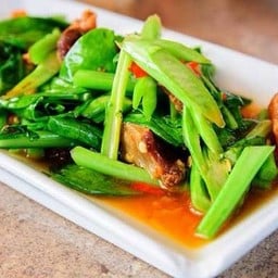 ผัดคะน้า