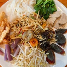 ตำถาดกุ้งสด