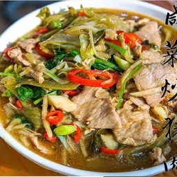 39.เนื้อหมูผัดผักกาดดอง