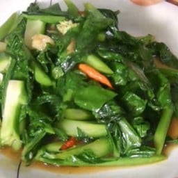 ผัดคะน้าน้ำมันหอย