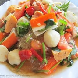 ยำวุ้นเส้นทะเล