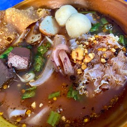 ก๋วยเตี๋ยว เย็นตาโฟต้มยำ