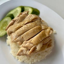 ชุดเซ็ต 139  ข้าวมันไก่ต้ม 2 + แดงโซดาแก้วธรรมดา 2