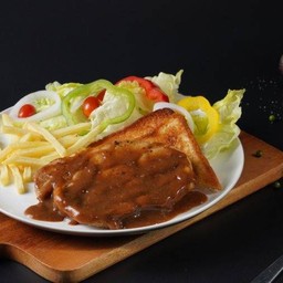 สเต็กหมู + สลัด + เฟรนฟรายส์