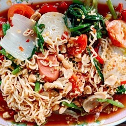 ตำมั่วสุก