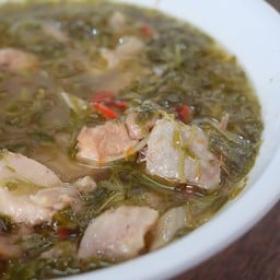 ต้มไก่บ้านใบมะขามอ่อน