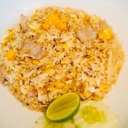 ข้าวผัดหมู