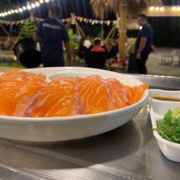 แซลม่อนซาซิมิ