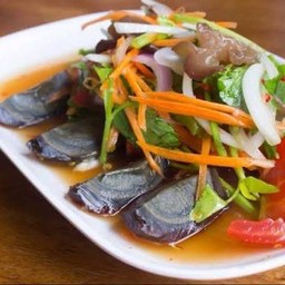 ยำไข่เยี่ยวม้า