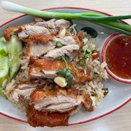 ข้าวมันไก่ทอด