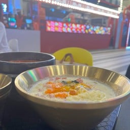 Tong Tong Haan Emsphere