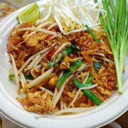 ผัดไทยโบราณ Pad Thai (จะเปลี่ยนเป็น กลิ่นกระทะผัดไทยหอยทอด) สั่งตรง ส่งฟรี เพจผัดไทยโบราณ
