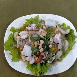 ยำวุ้นเส้น