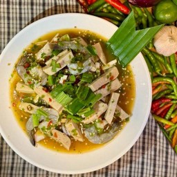 ยำกุ้ง+หมูยอ