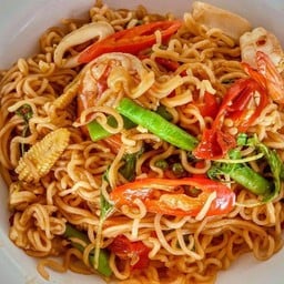 มาม่าผัดขี้เมา