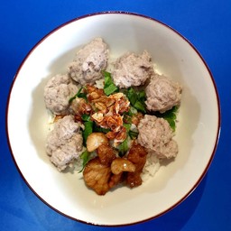 ข้าวต้มน้ำหมูบะช่อ+หมูบะเต็งพิเศษ