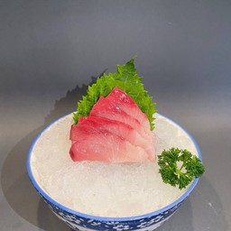 HAMACHI SASHIMI