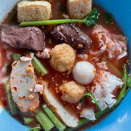 เกาเหลาเย็นตาโฟ