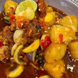 ตำสับปะรด กุ้งสด