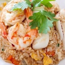 เจ๊อิ๋ว ตามสั่ง&ก๋วยเตี๋ยวต้มยำ