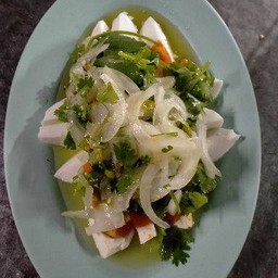 ยำไข่เค็ม