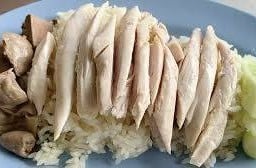 ใครว่ะเนี่ย ก๋วยเตี๋ยวเนื้อเปื่อย ข้าวมันไก่