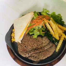 สเต็กเนื้อ