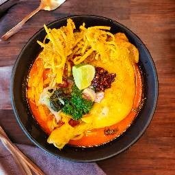 Adam cafe & bistro -