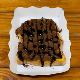 ปังปิ้งเนยคลุกฝุ่น-ราดช็อคโกแลต