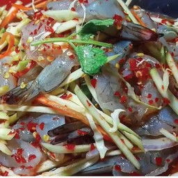 ส้มตำกุ้งสด