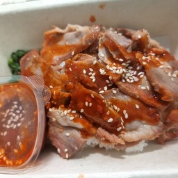 ข้าวหมูแดงสูตรลับ