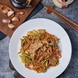 ยากิโซบะไก่