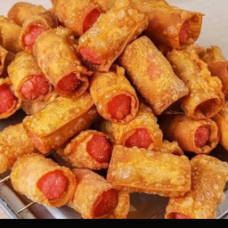 เกี๊ยวห่อไส้กรอกทอด