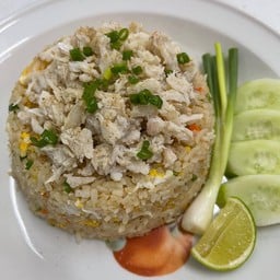 ข้าวผัดปู