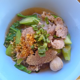 ก๋วยเตี๋ยวลูกชิ้นปลาเยาวราช ( โกต๊ะ )