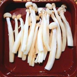 เห็ดหลินขาว