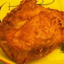 สะโพกไก่ทอด