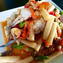 ยำปูม้า (2ตัว) +ไหลบัว