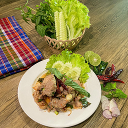 น้ำตกหมู (L)