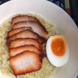 บะหมี่หมูแดง