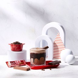 BAGA's Coffee made with KitKat