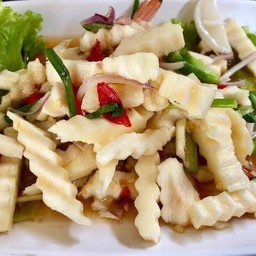 ยำหอยนางรมยอดมะพร้าว