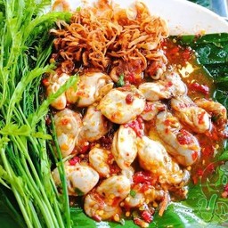 ยำหอยนางรมพริกเผา