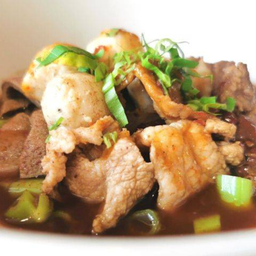 เกาเหลาหมู (น้ำตก)
