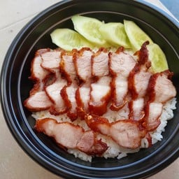 ข้าวหมูทอด ข้าวไก่ทอด ลัคกี้