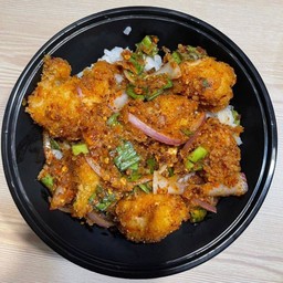ข้าวยำไก่แซ่บ